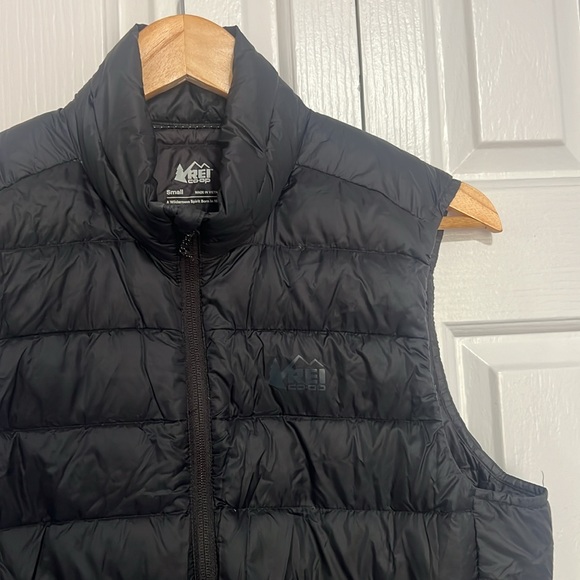 REI 650 Down Vest - Picture 2 of 4